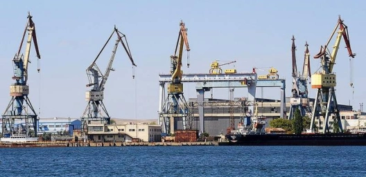 Рабочая поездка на судостроительный завод им. Б.Е. Бутомы